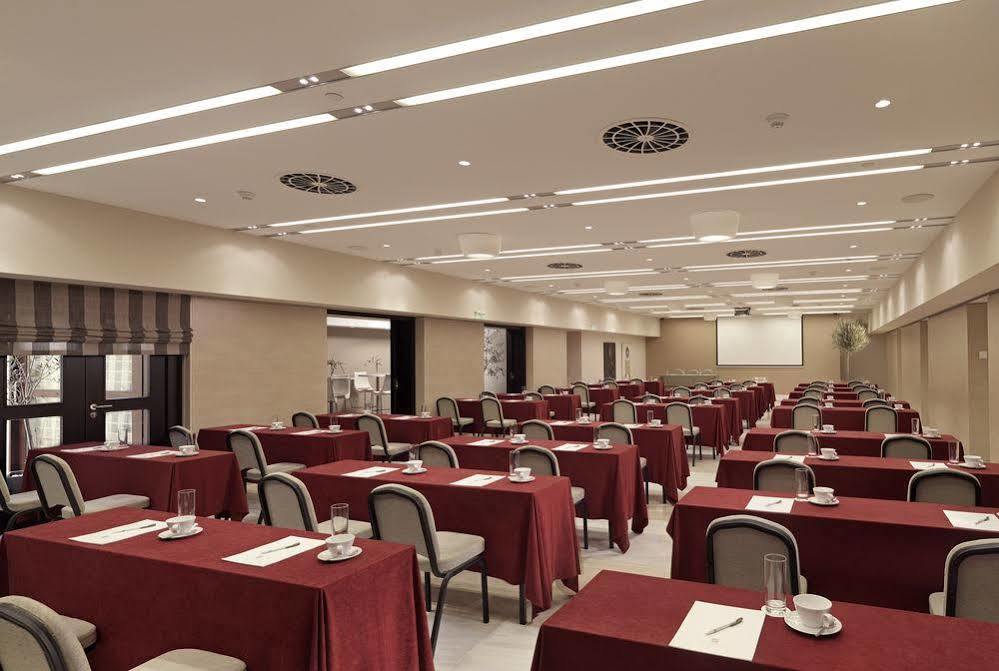 Elefsina Hotel Зручності фото