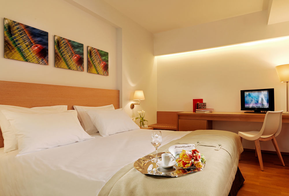 Elefsina Hotel Екстер'єр фото